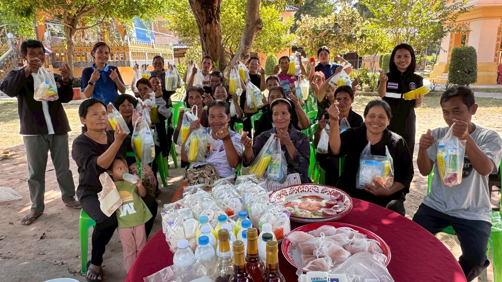 พช.ขุขันธ์ อบรมเตรียมความพร้อมหมู่บ้านแพร่ระบาดยาเสพติด พัฒนาสู่หมู่บ้านต้นกล้ากองทุนแม่ของแผ่นดิน บ้านภูมิศาลา